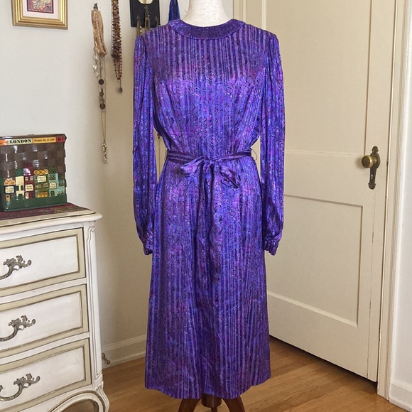 Vintage 80s Paisley Pleated Belted Midi Dress Sz 10 - Picture 2 of 12